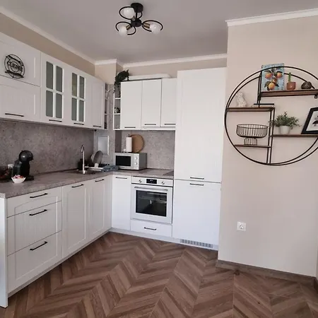 амира за гости - Amira Guest Apartman *