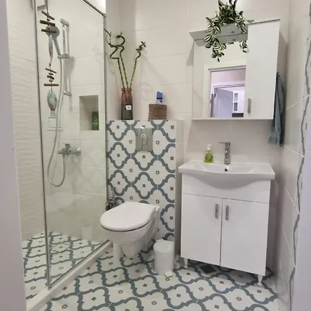 амира за гости - Amira Guest Burgaz