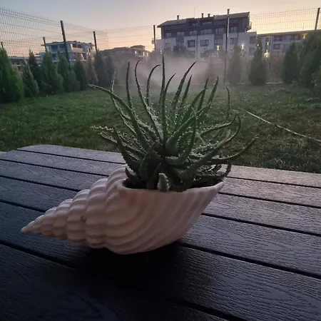 Apartmán амира за гости - Amira Burgas City