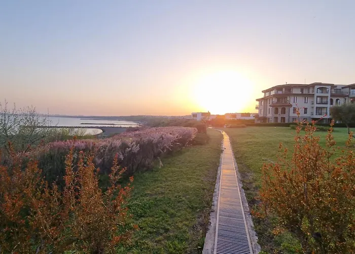 амира за гости - Amira Guest * Burgas